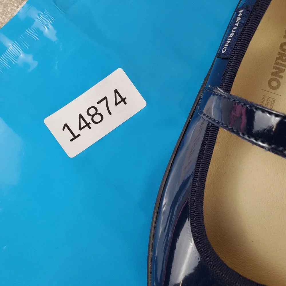 Naturino Pavia 2 Girls Shoes Sz 1.5 Blue Leather Round Toe Hook & Loop Strap
